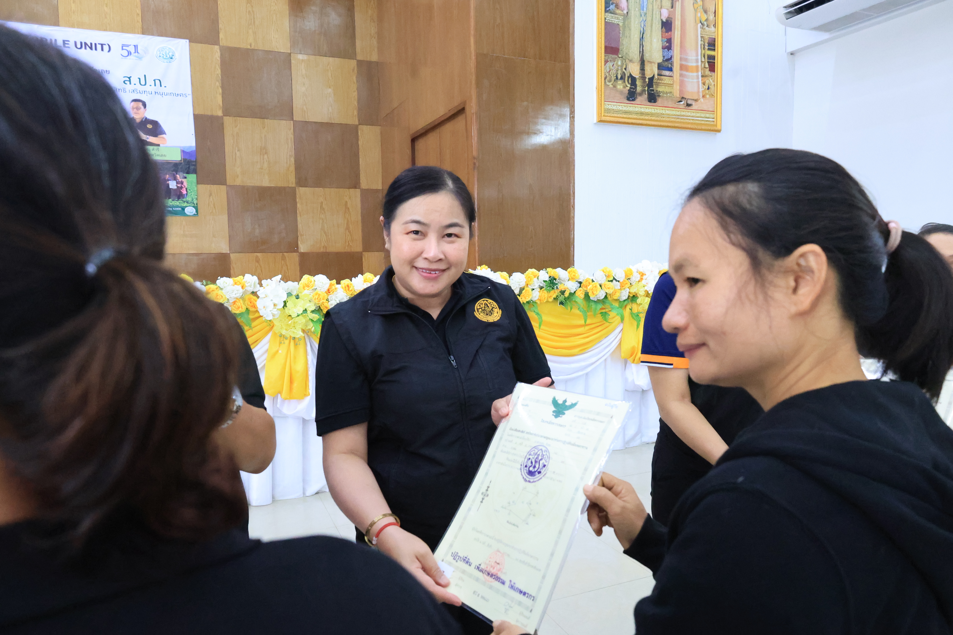 title - เลขาธิการ ส.ป.ก. เปิดศูนย์บริการประชาชนเคลื่อนที่ในเขตปฏิรูปที่ดิน จังหวัดเลย ประจำปีงบประมาณ พ.ศ. 2569